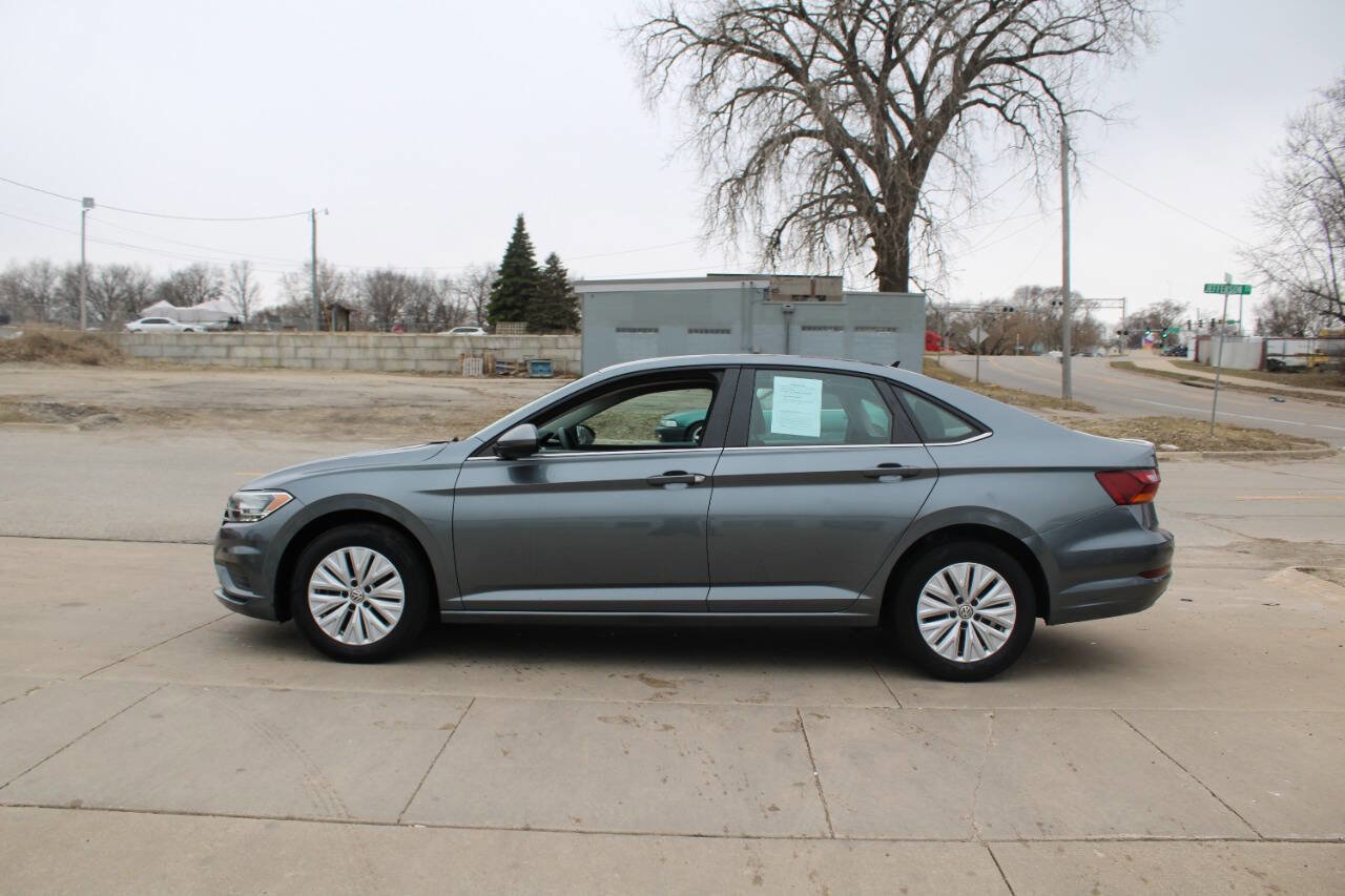 Used 2019 Volkswagen Jetta S image 5