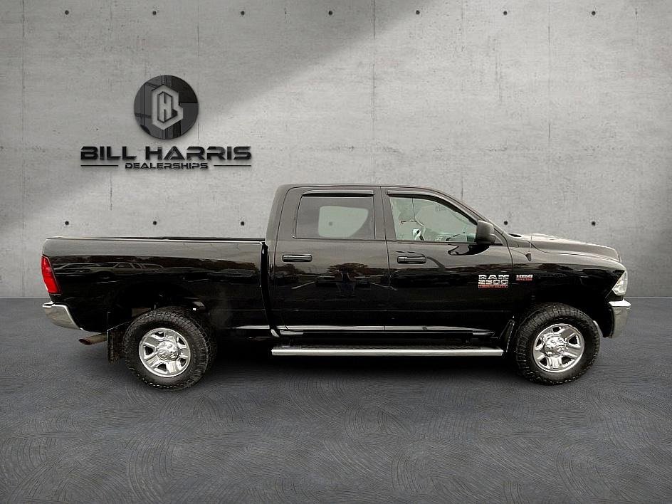 Used 2018 RAM 2500 Tradesman w/ Chrome Appearance Group image 4