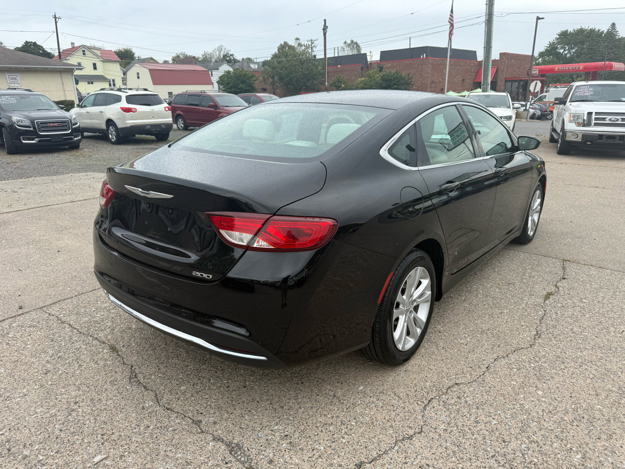 Used 2015 Chrysler 200 Limited image 14