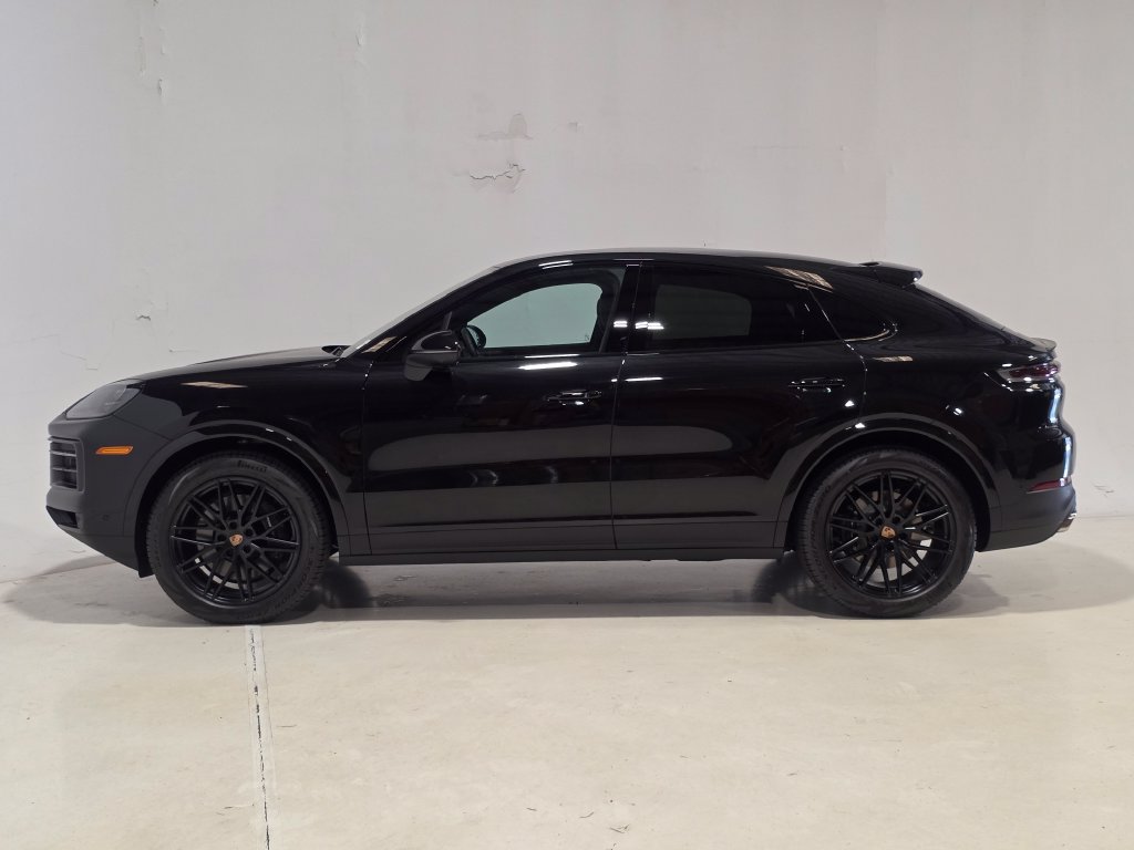 New 2026 Porsche Cayenne Coupe AWD/4WD image 2