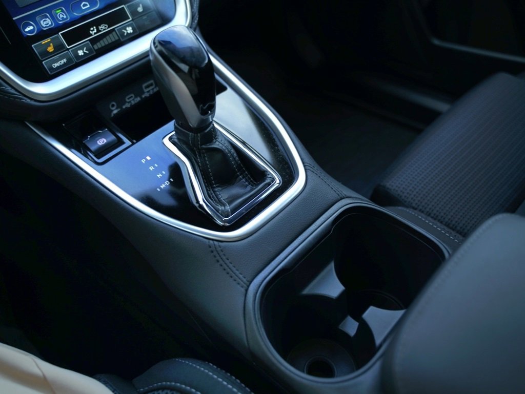 Used 2025 Subaru Outback Premium w/ Popular Package #1A image 16