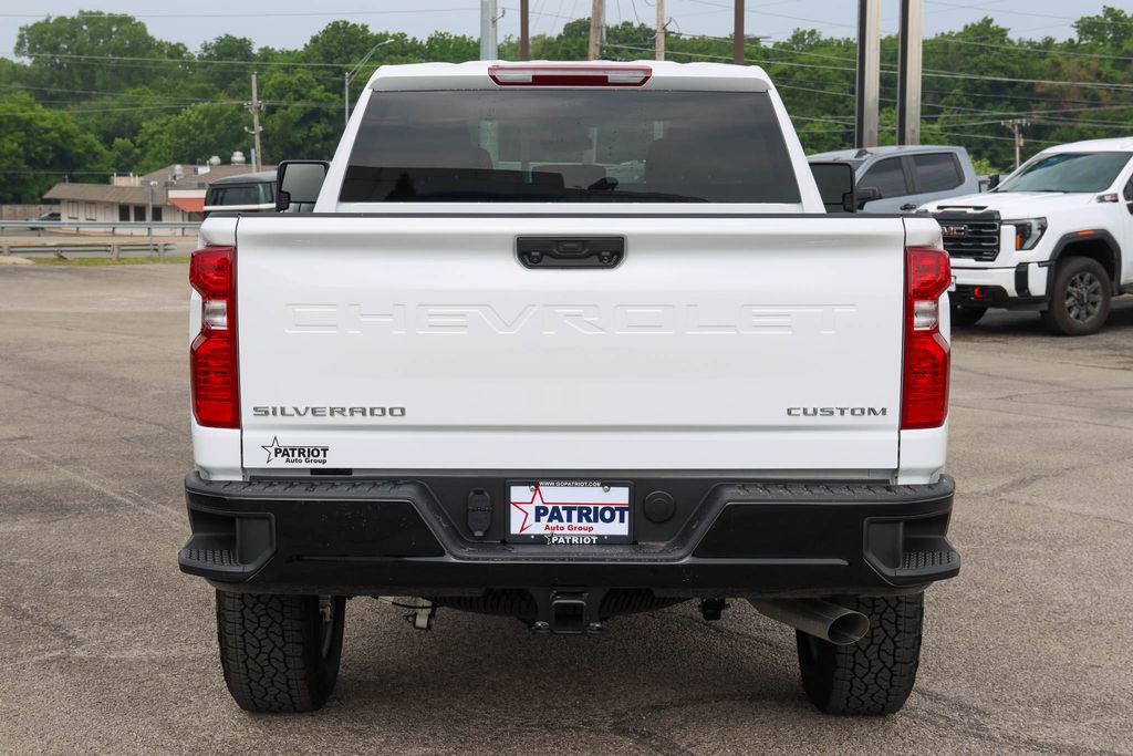 New 2026 Chevrolet Silverado 2500 Custom w/ Custom Convenience Package AWD/4WD image 4