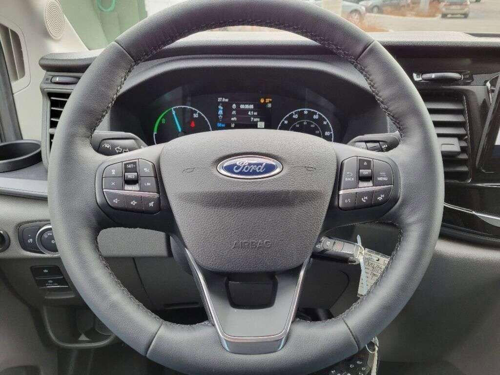 Used 2023 Ford E-Transit Medium Roof w/ Interior Upgrade Package image 23