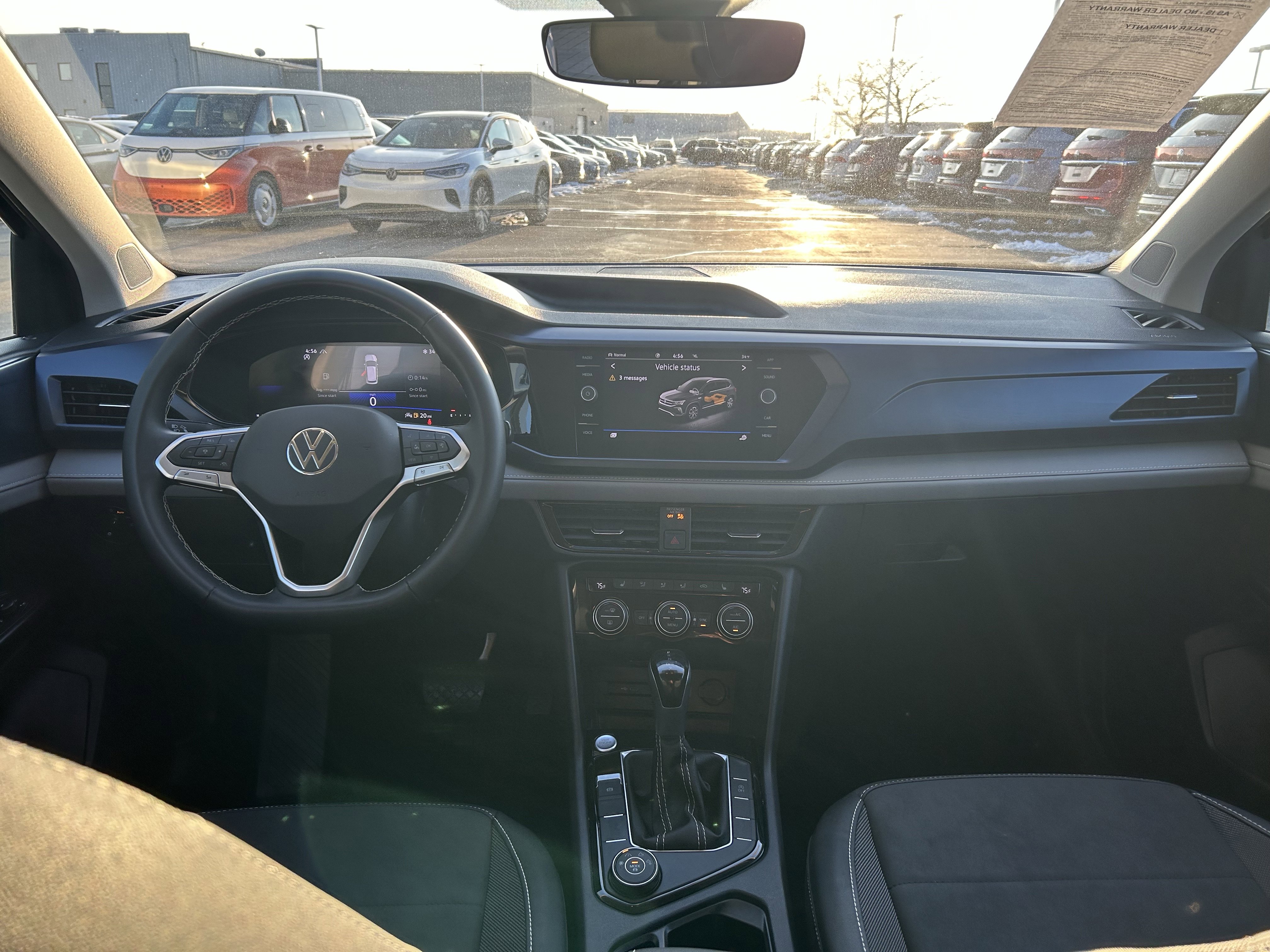 Certified 2024 Volkswagen Taos SE w/ Black Wheel Plus Package image 9