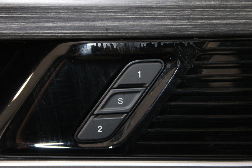 Used 2024 Jeep Wagoneer Series II image 43