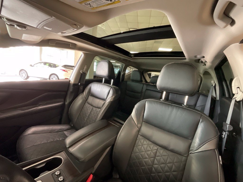 Used 2019 Nissan Murano Platinum w/ Cargo Package AWD/4WD image 11