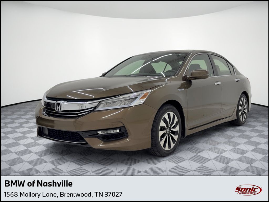 Used 2017 Honda Accord Touring image 1