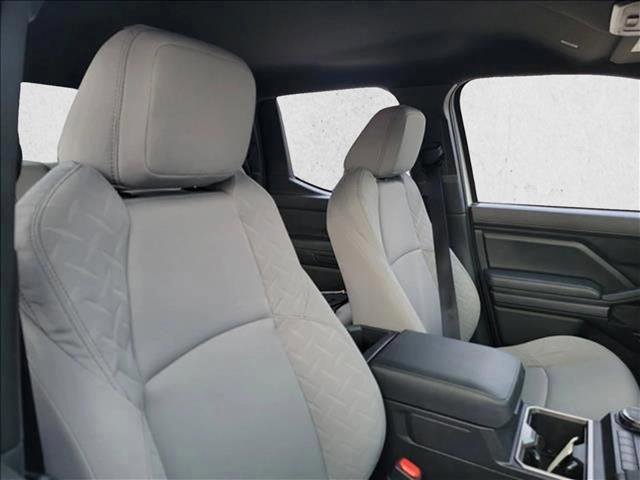 Used 2024 Toyota Tacoma SR5 image 15