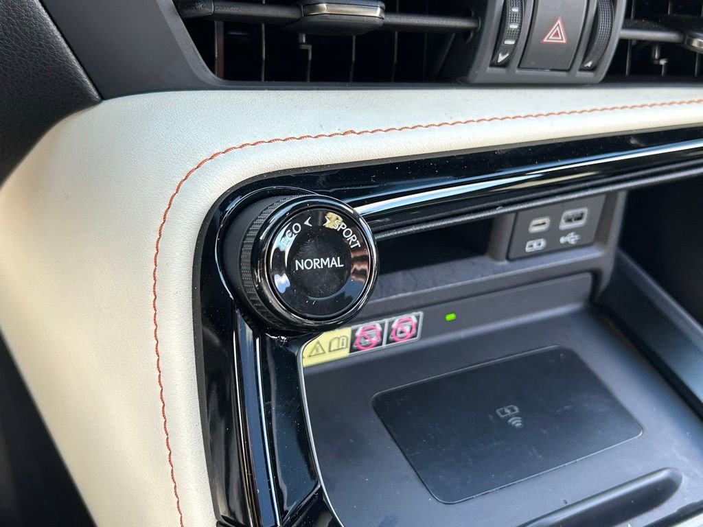 Used 2022 Lexus NX 250 FWD image 56