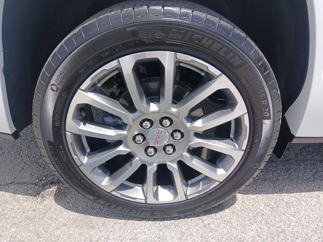 Used 2023 GMC Acadia Denali w/ Denali Ultimate Package FWD image 63