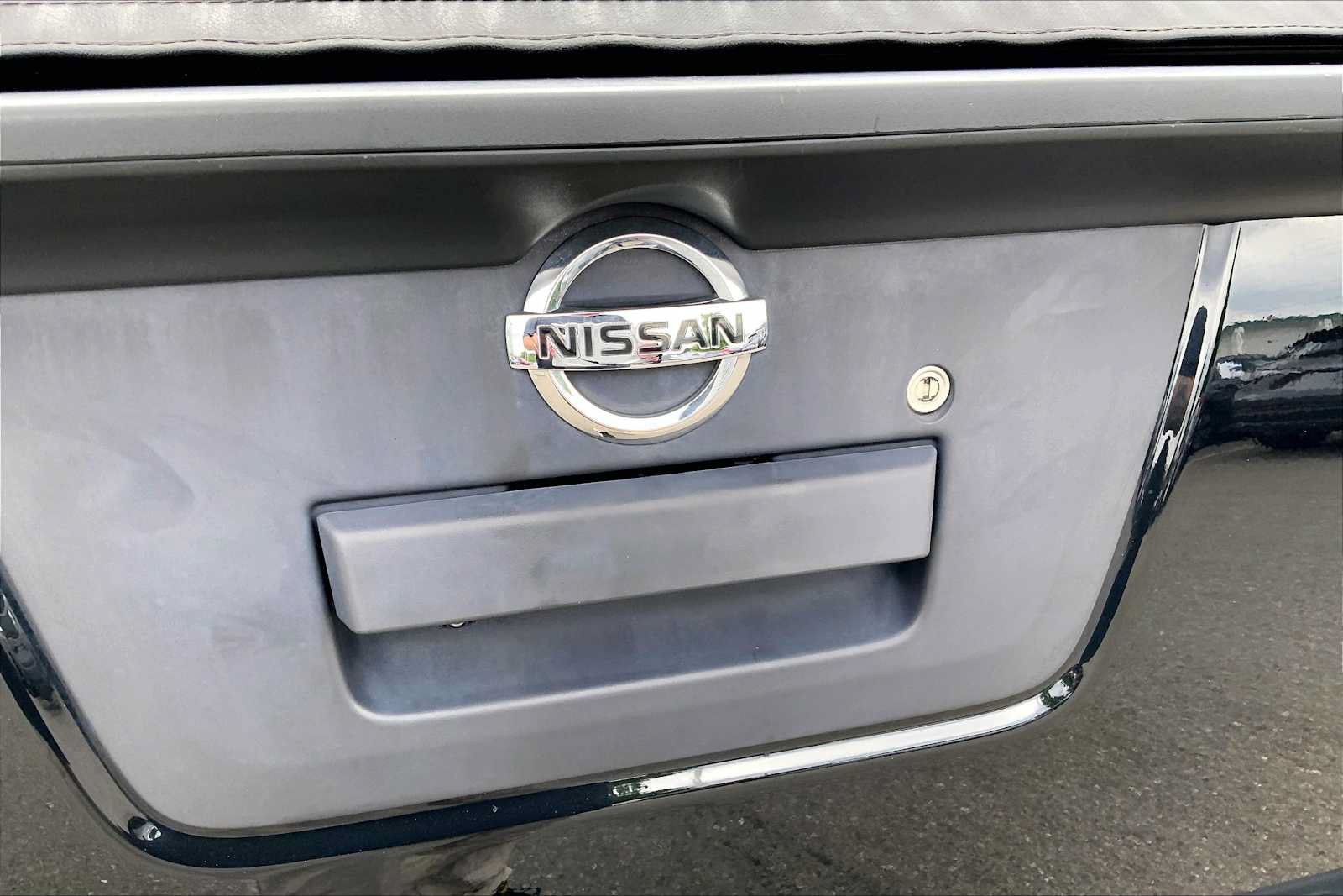 Used 2019 Nissan Frontier SL RWD image 33