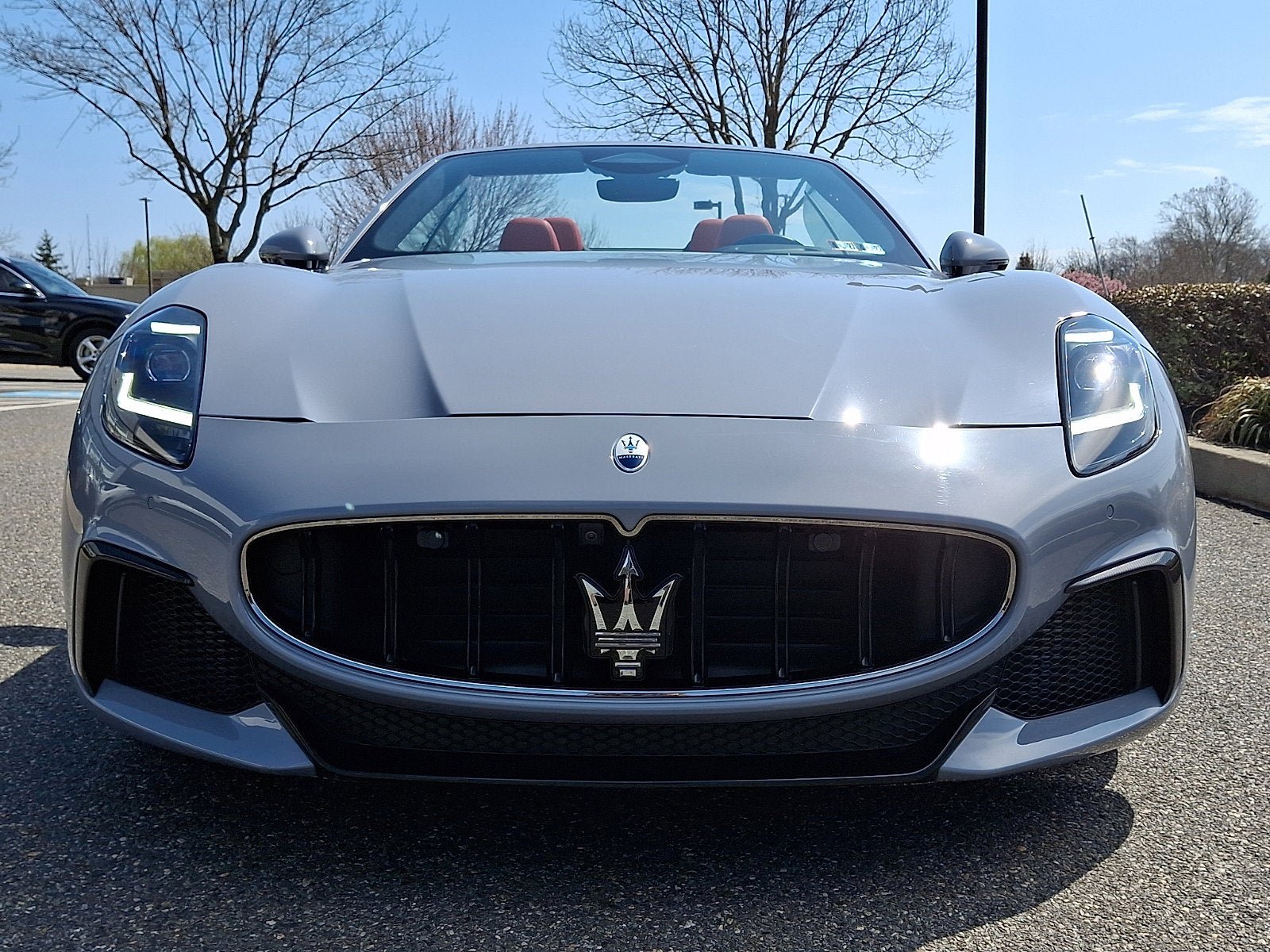 Used 2024 Maserati GranCabrio Trofeo AWD/4WD image 2