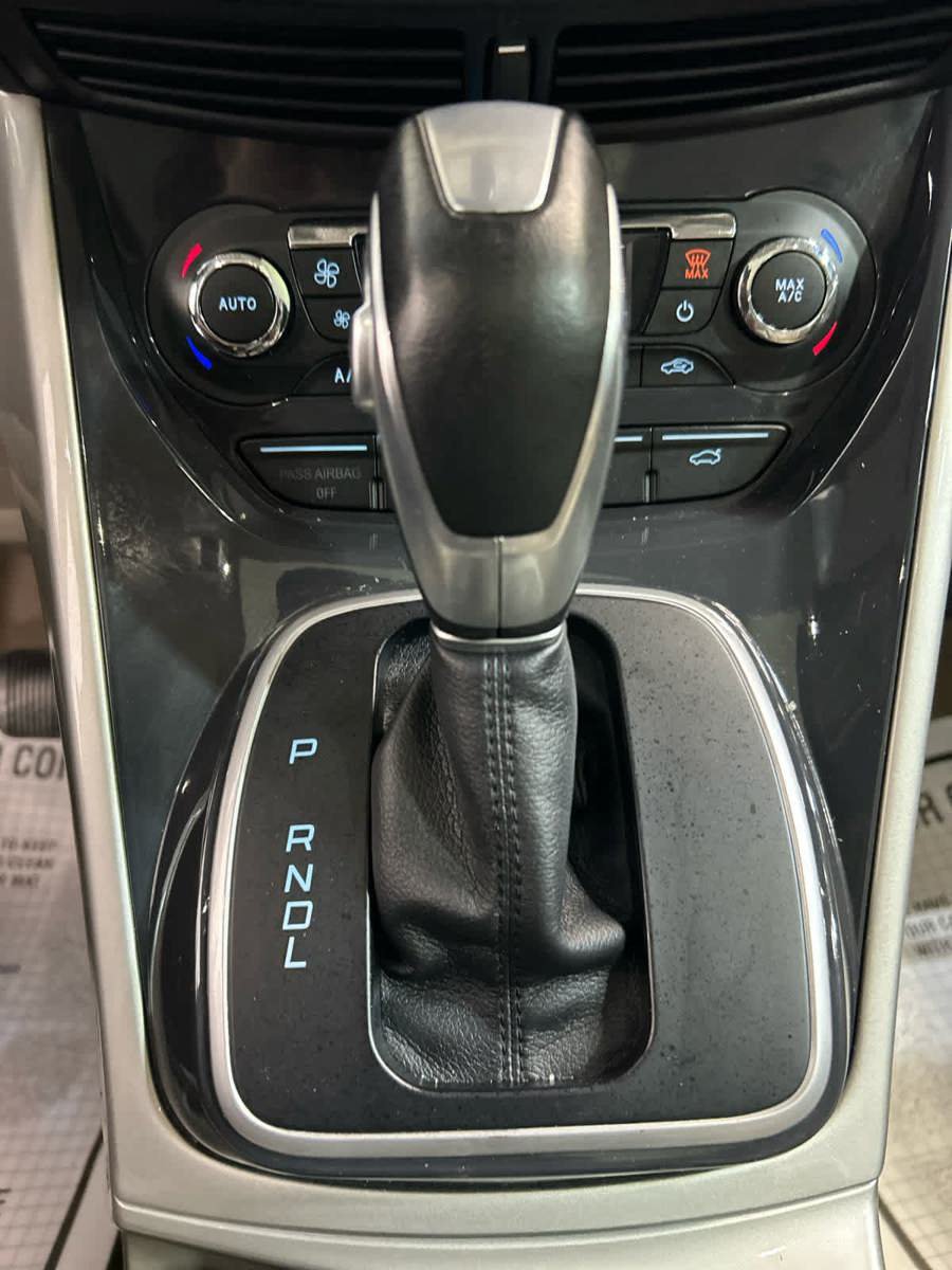 Used 2013 Ford C-MAX SEL FWD image 7