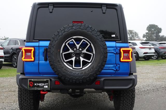 New 2026 Jeep Wrangler Unlimited Rubicon w/ Technology Group AWD/4WD image 9