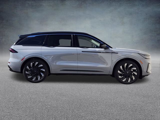 New 2026 Lincoln Nautilus Black Label w/ Jet Appearance Package AWD/4WD image 8