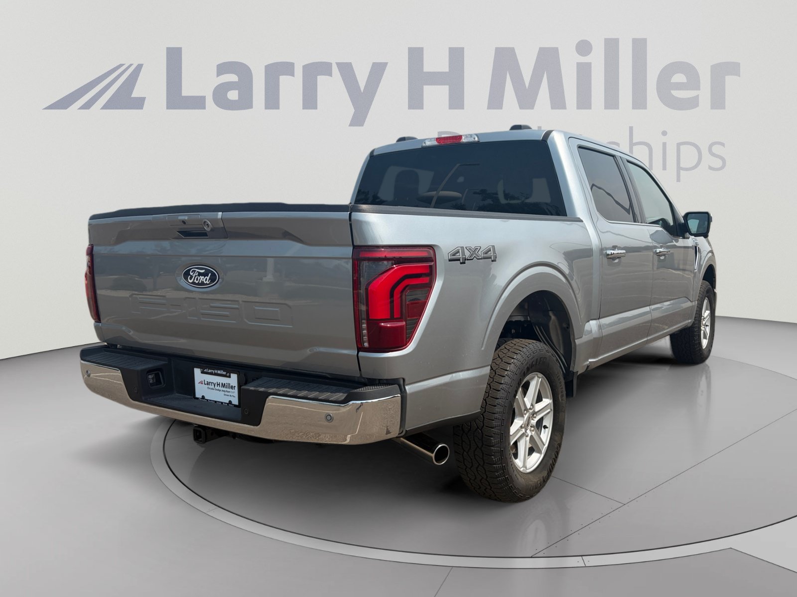 Used 2025 Ford F150 Lariat AWD/4WD image 6
