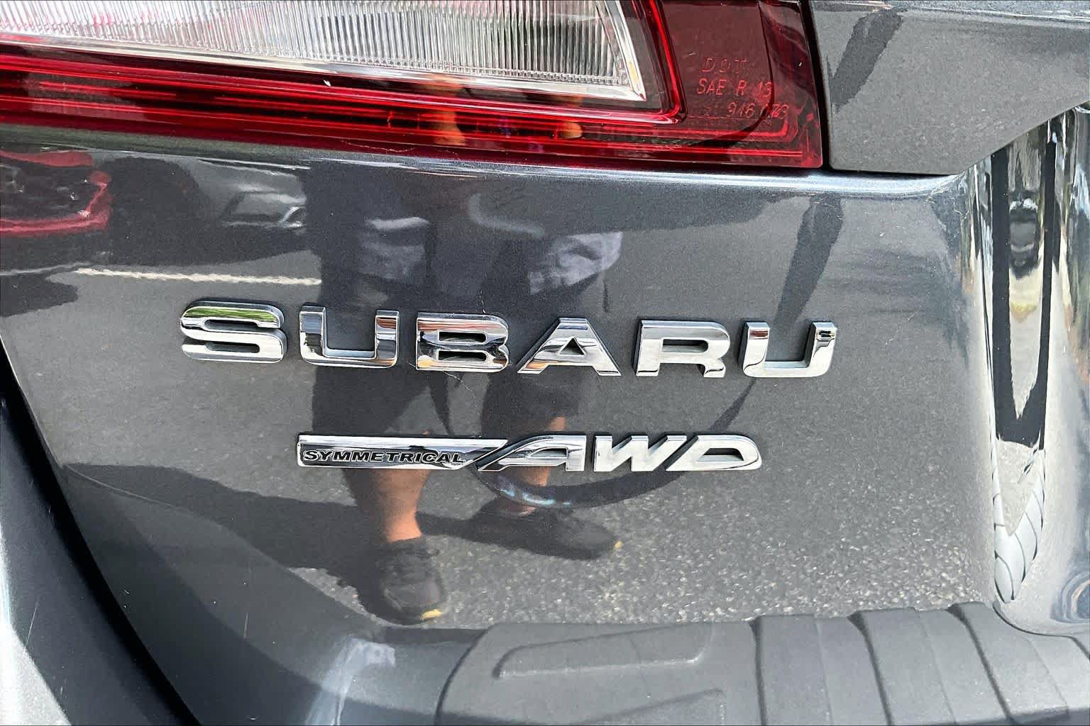 Used 2018 Subaru Outback 2.5i Premium AWD/4WD image 31