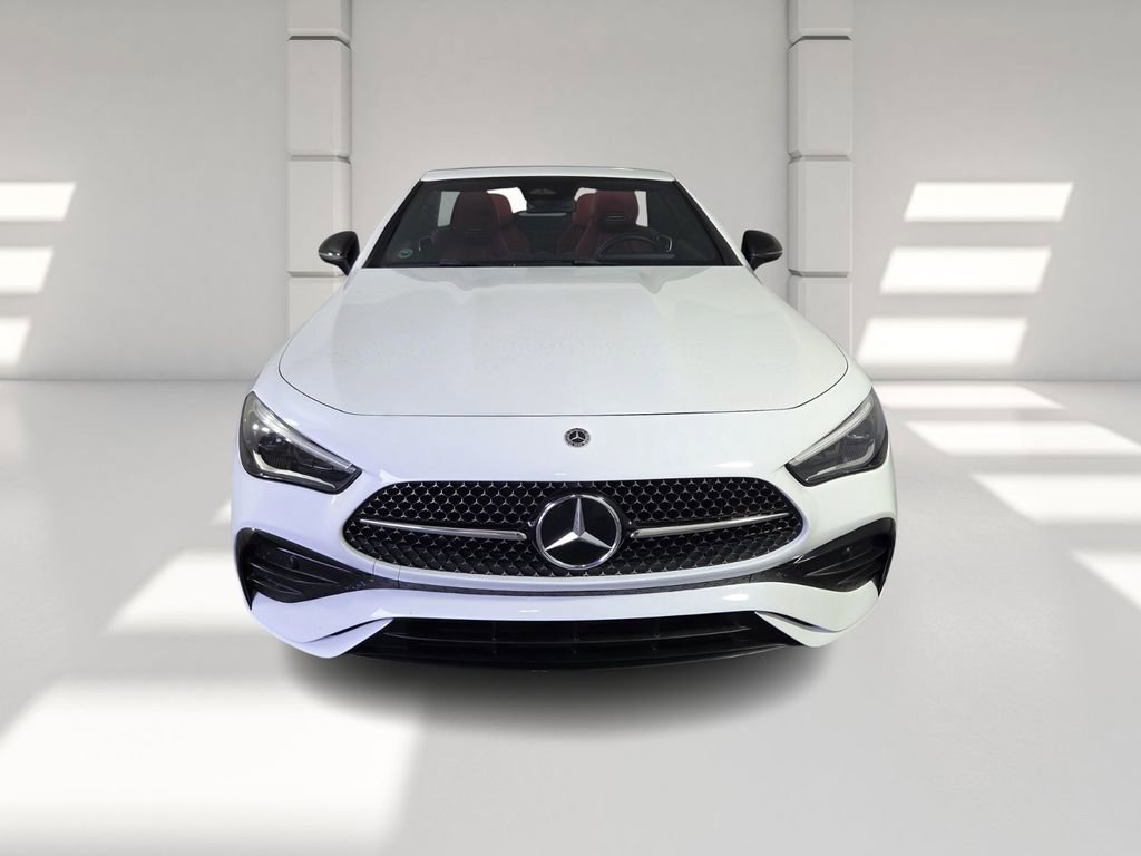 Used 2024 Mercedes-Benz CLE 300 4MATIC Cabriolet image 2