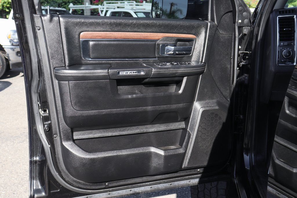 Used 2017 RAM 2500 Laramie AWD/4WD image 14