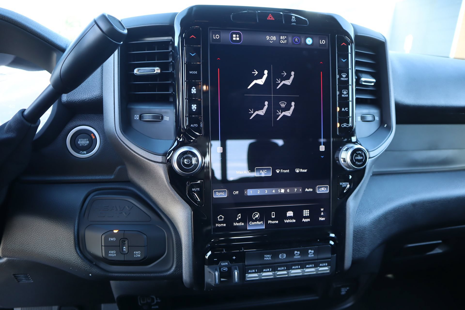 New 2026 RAM 3500 Tradesman AWD/4WD image 7