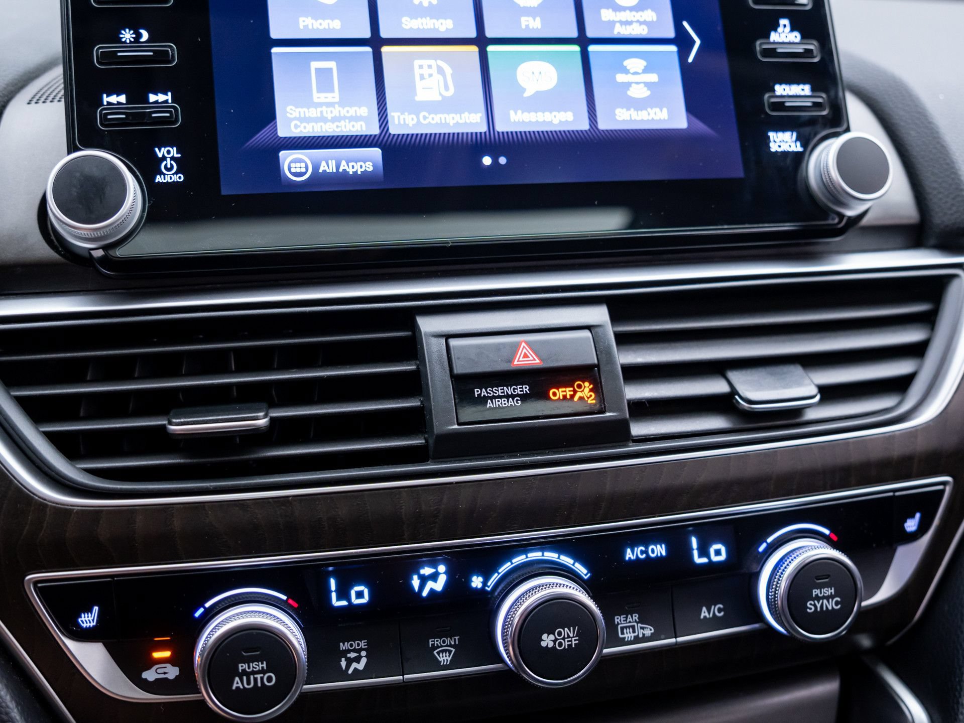 Used 2018 Honda Accord EX image 22