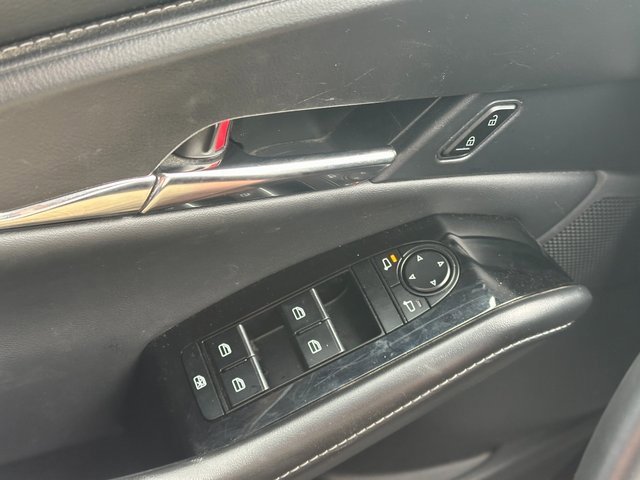 Used 2025 MAZDA CX-30 AWD 2.5 S w/ Preferred Package image 32