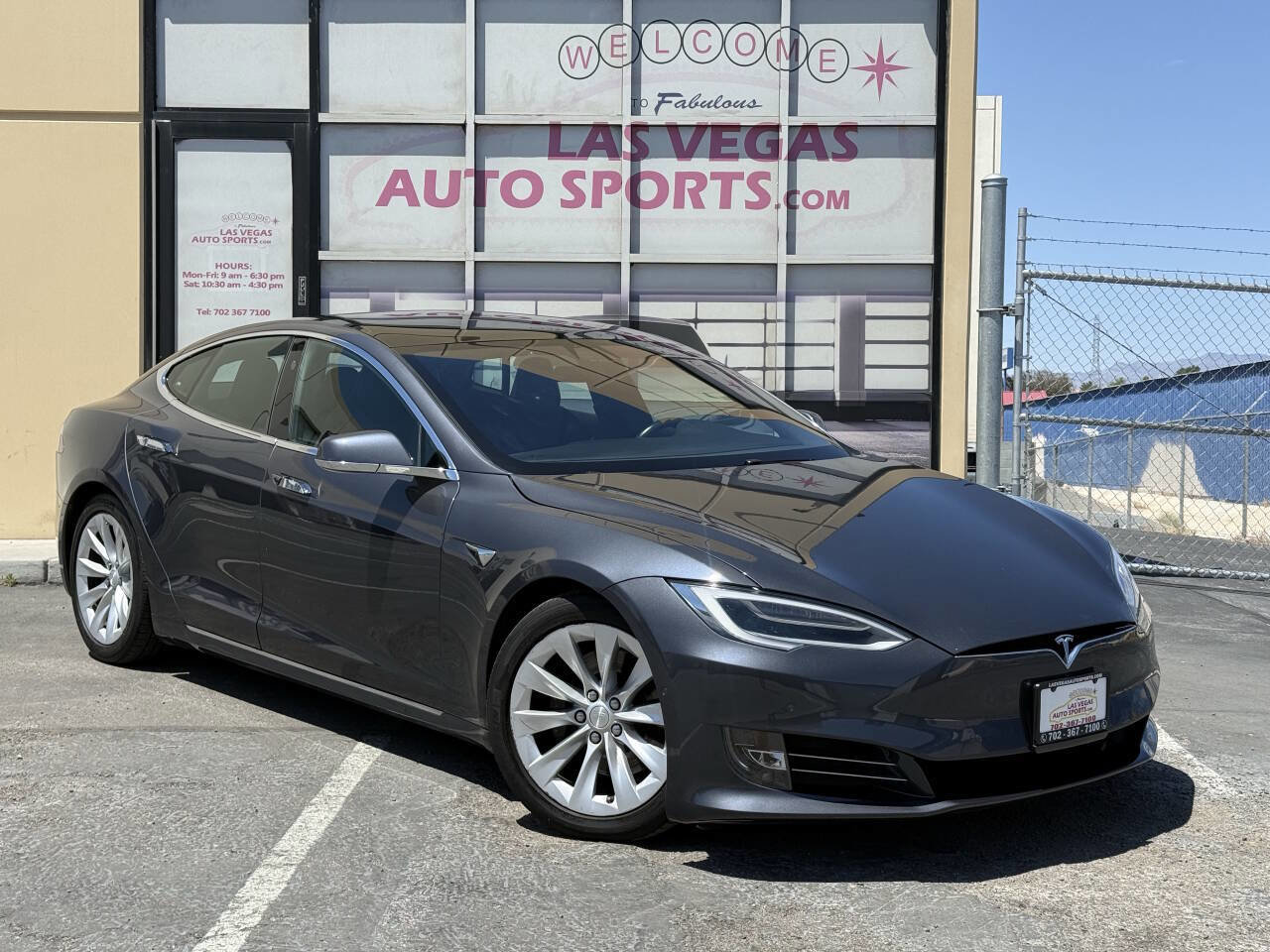 Used 2019 Tesla Model S Long Range AWD/4WD image 2