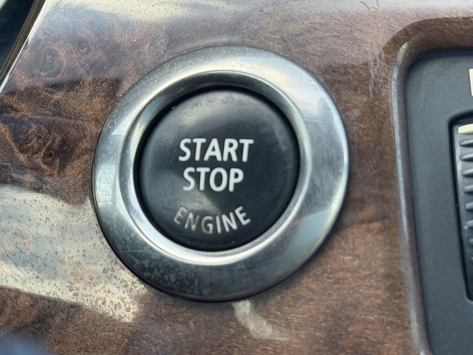 Used 2008 BMW 335i Convertible image 25