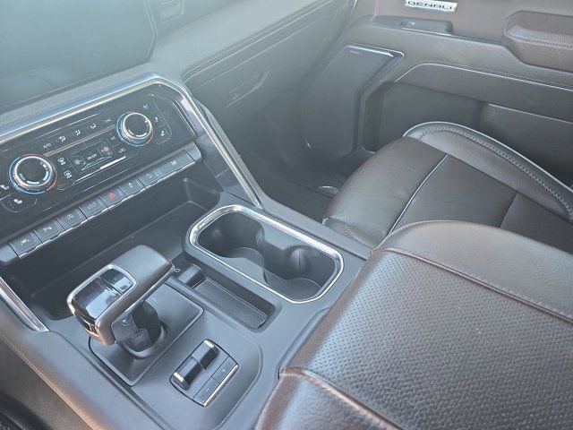 Used 2023 GMC Sierra 1500 Denali w/ Denali Reserve Package image 24