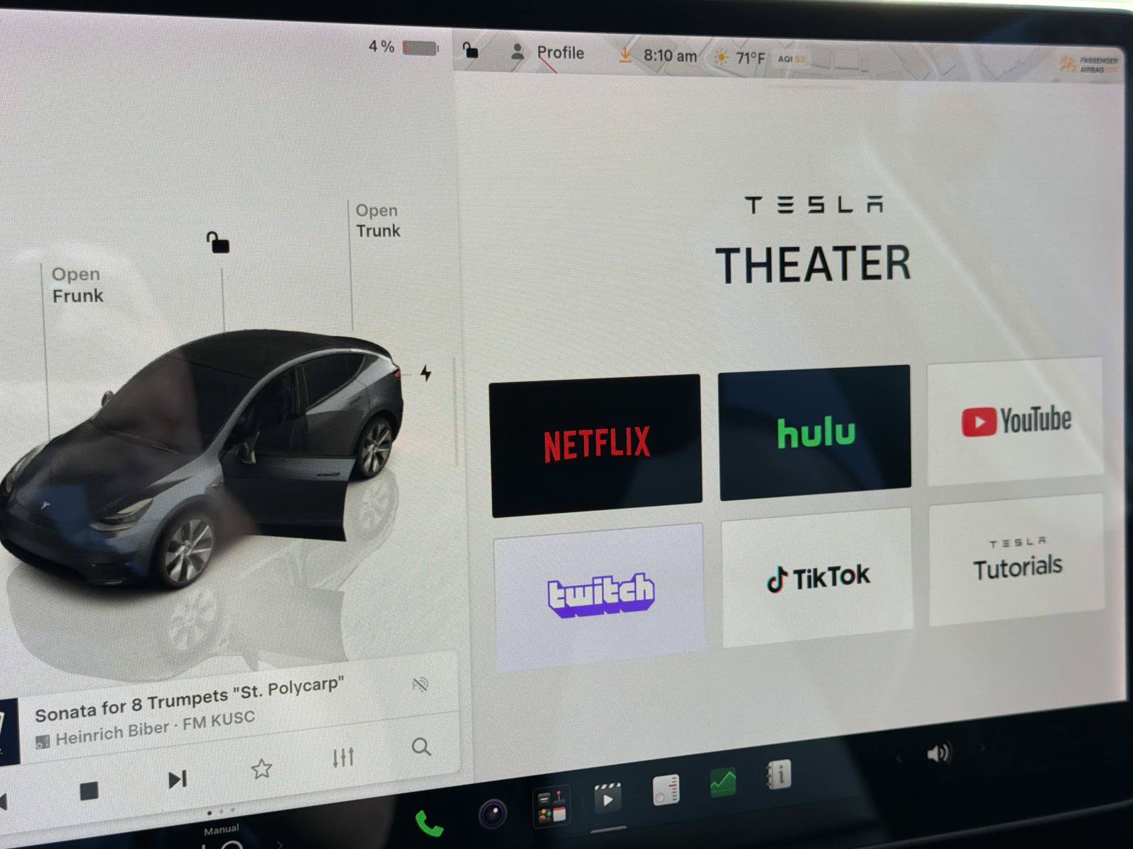 Used 2022 Tesla Model Y Long Range AWD/4WD image 29
