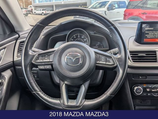 Used 2018 MAZDA MAZDA3 Touring FWD image 17