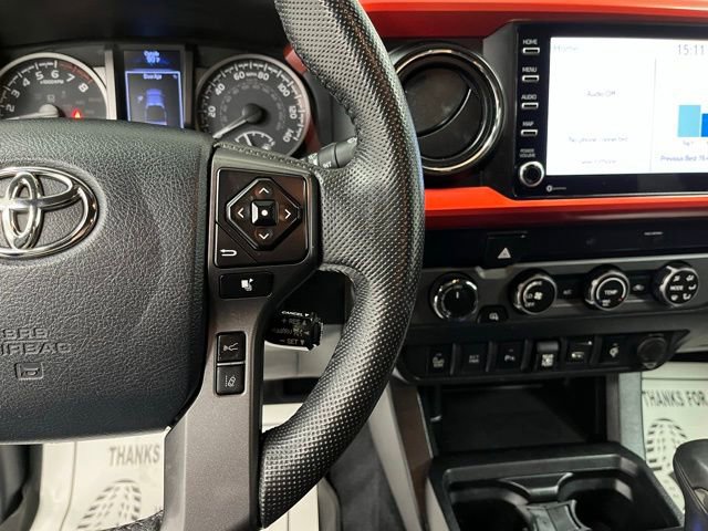 Used 2020 Toyota Tacoma TRD Off-Road w/ Technology Package AWD/4WD image 15