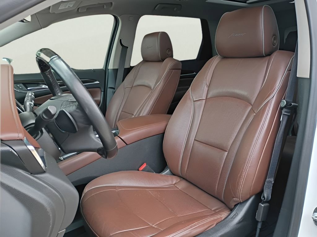 Used 2019 Buick Enclave Avenir w/ Avenir Technology Package image 23