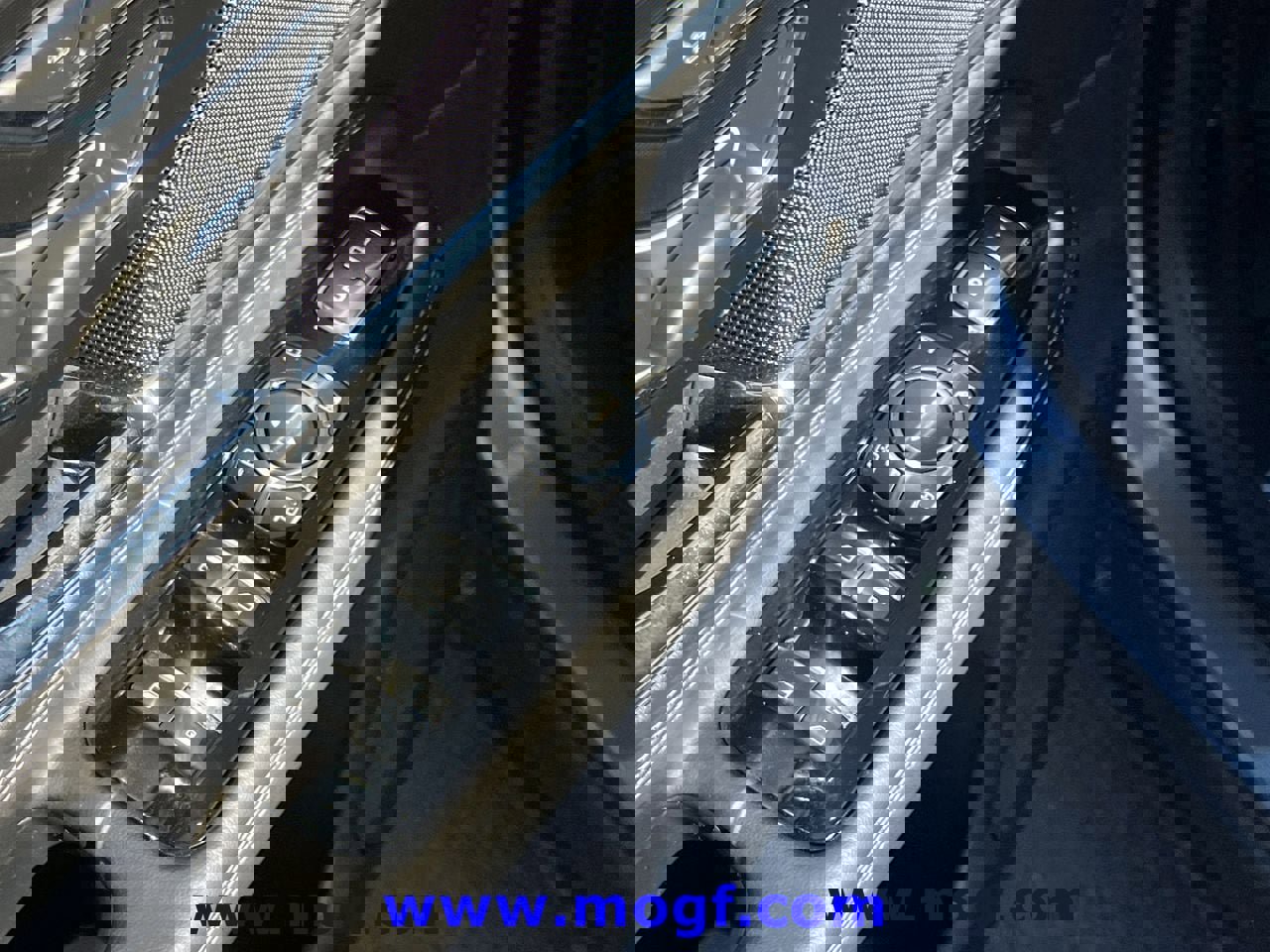 Used 2024 Lincoln Corsair Grand Touring w/ Equipment Group 302A AWD/4WD image 19