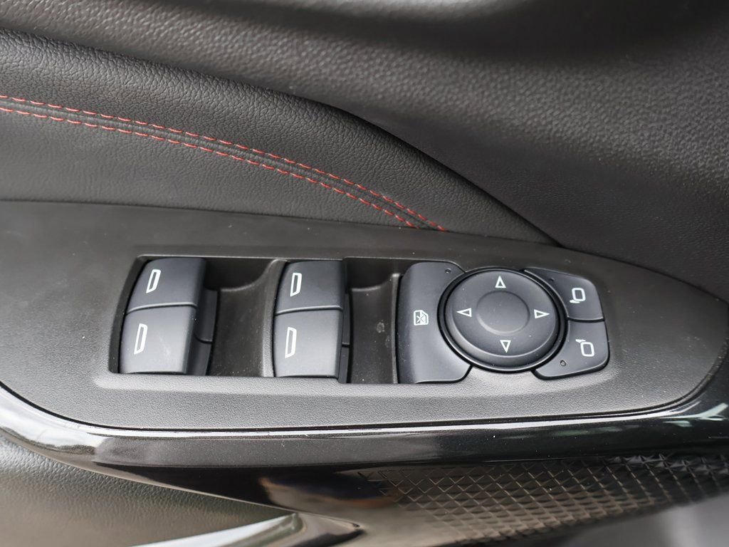 Used 2024 Chevrolet Trax RS w/ Sunroof Package image 45