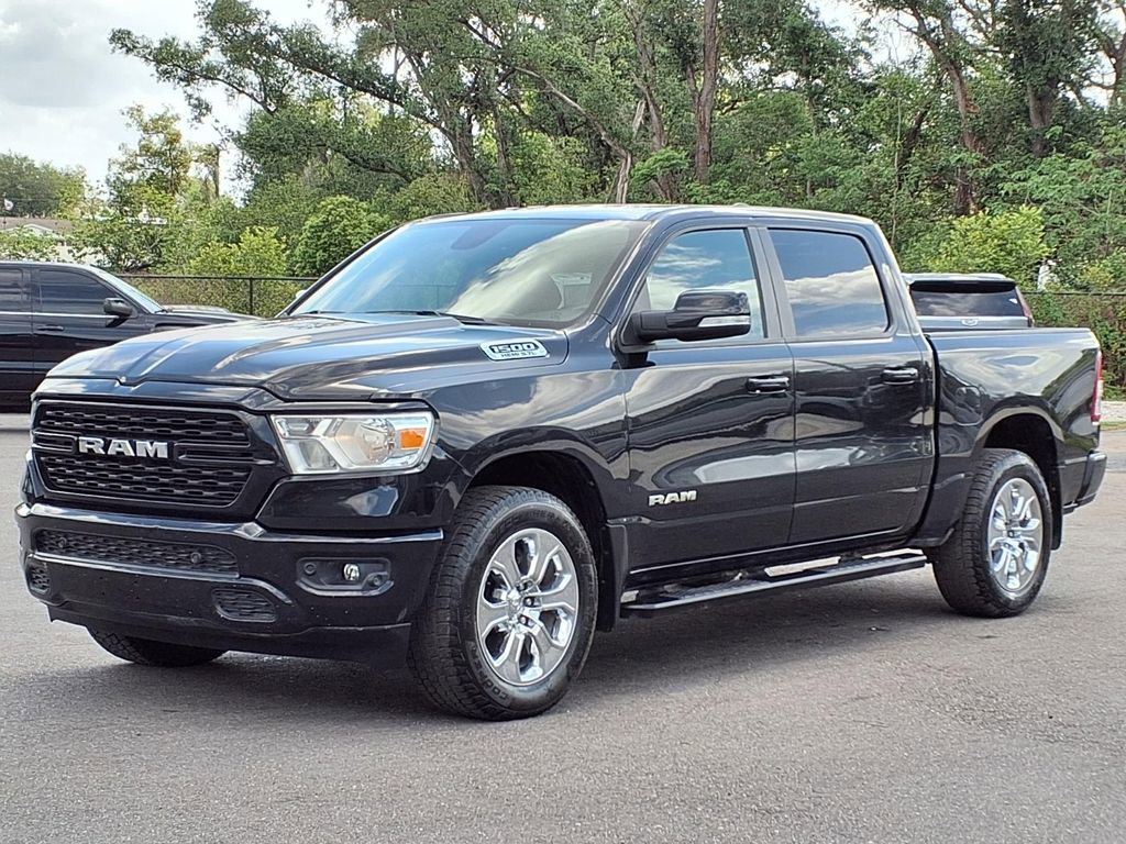 Used 2022 RAM 1500 Big Horn AWD/4WD image 3