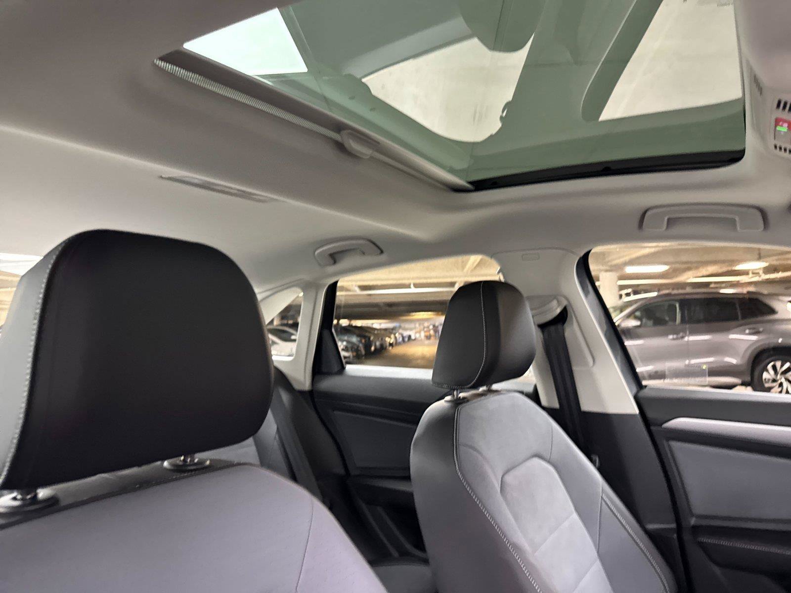 New 2027 Volkswagen Jetta SE FWD image 15
