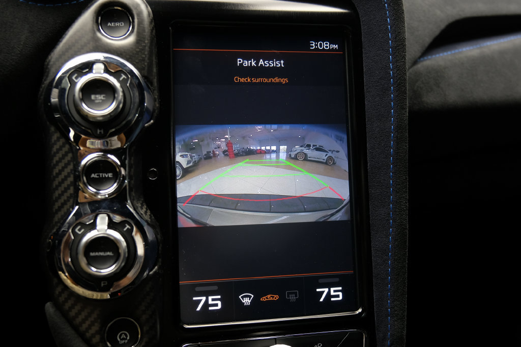 Used 2021 McLaren 765LT RWD image 25