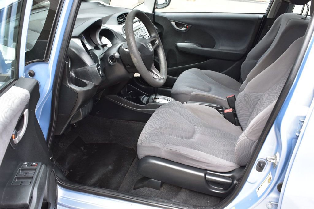Used 2010 Honda Fit image 15