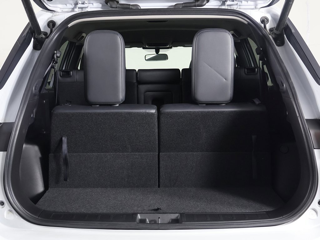 Used 2024 Mitsubishi Outlander SE image 19