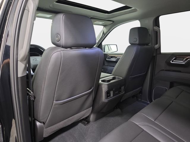 Used 2025 Chevrolet Silverado 1500 LT Trail Boss w/ Convenience Package II AWD/4WD image 12