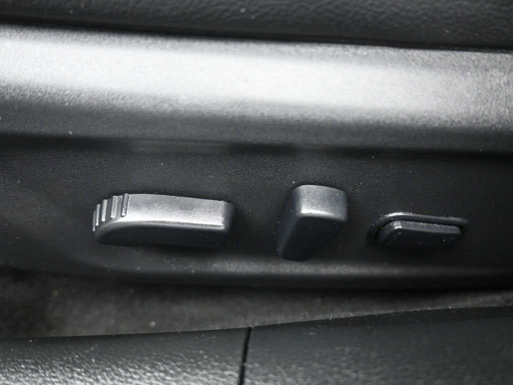 Used 2020 Nissan Altima 2.0 Platinum image 12