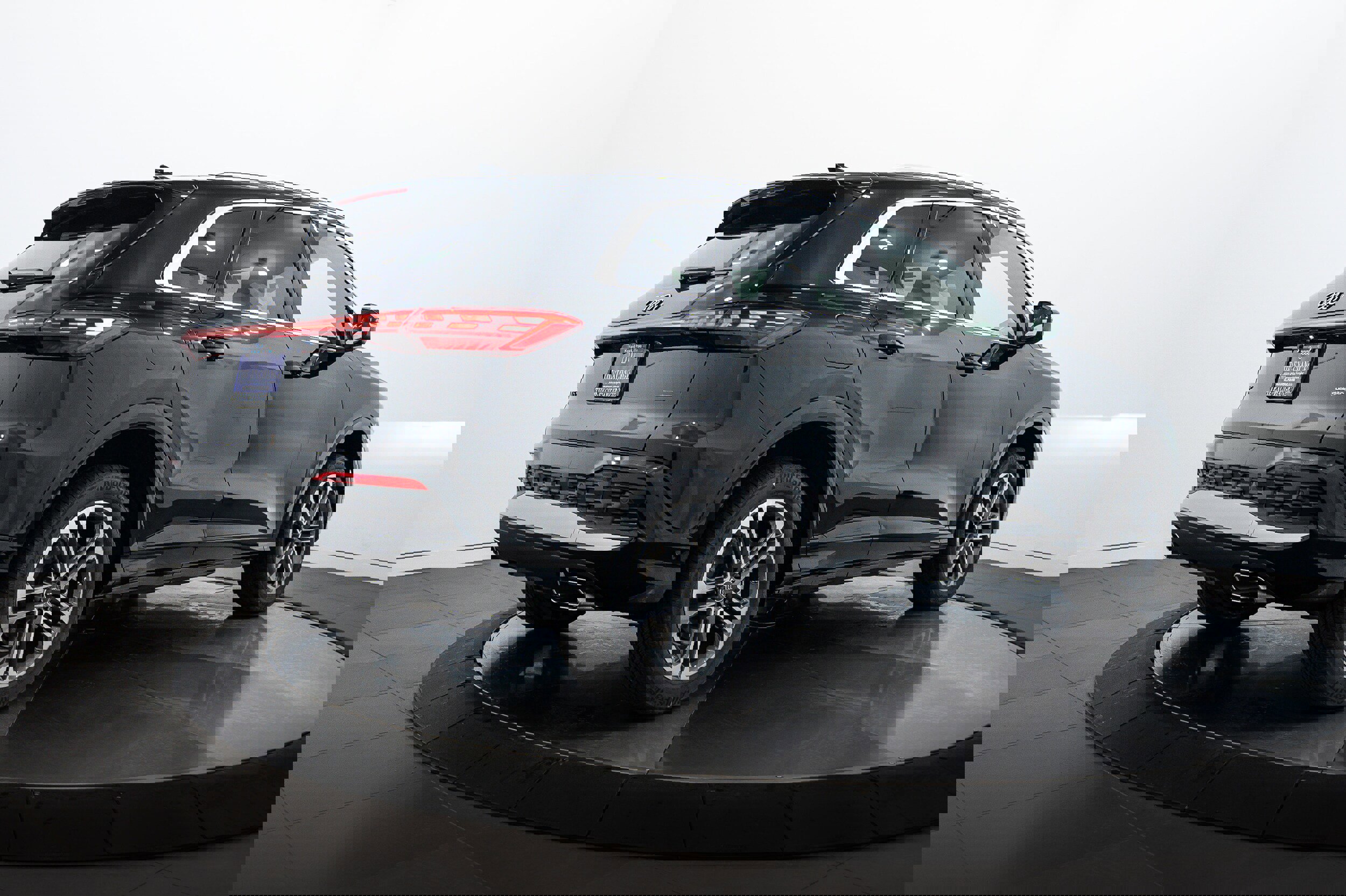 New 2025 Audi Q5 Premium Plus image 4