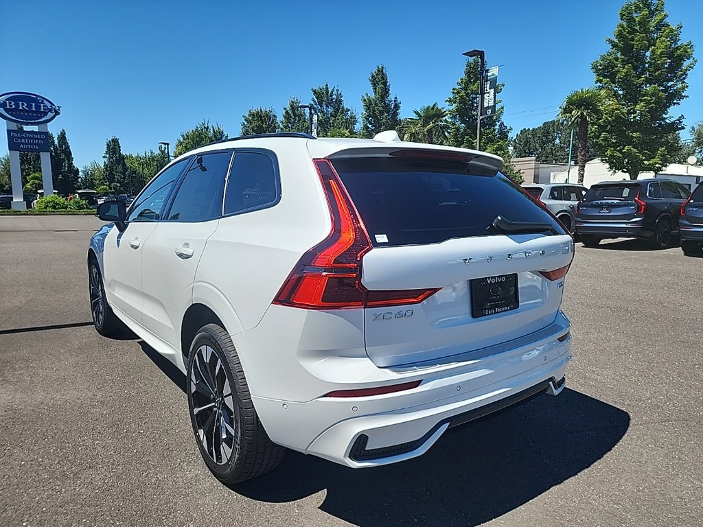 New 2026 Volvo XC60 T8 Plus w/ Climate Package AWD/4WD image 3