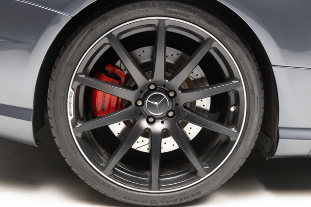 Used 2015 Mercedes-Benz SL 63 AMG w/ Driver Assistance Package image 52