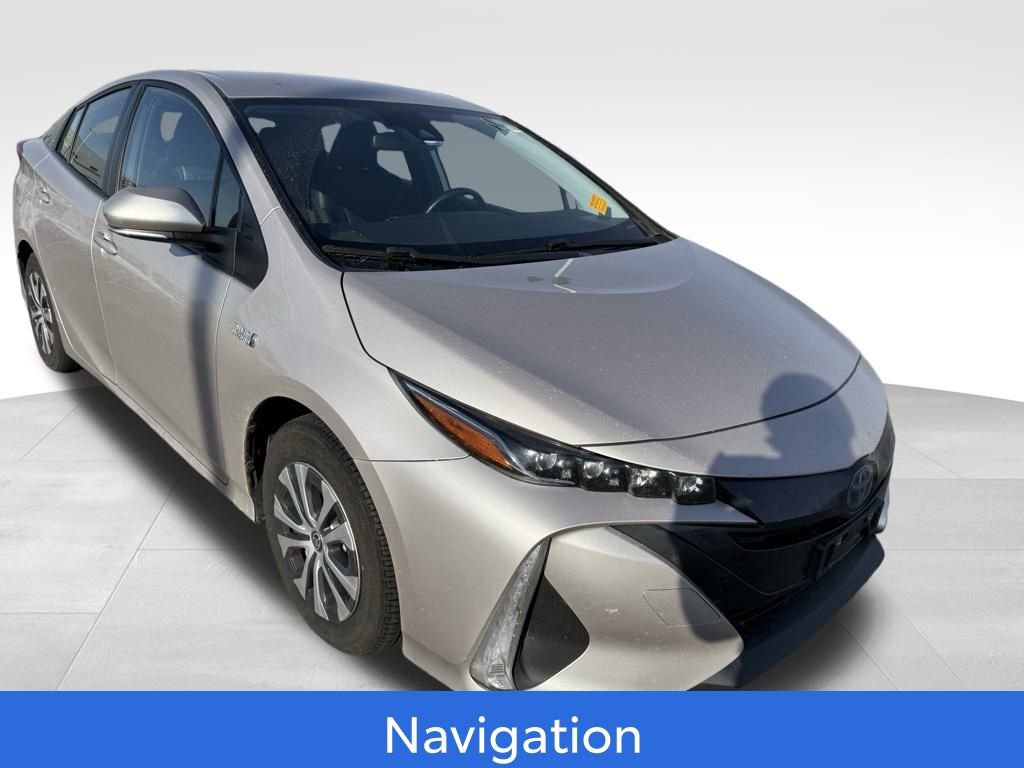 Used 2021 Toyota Prius Prime XLE image 4