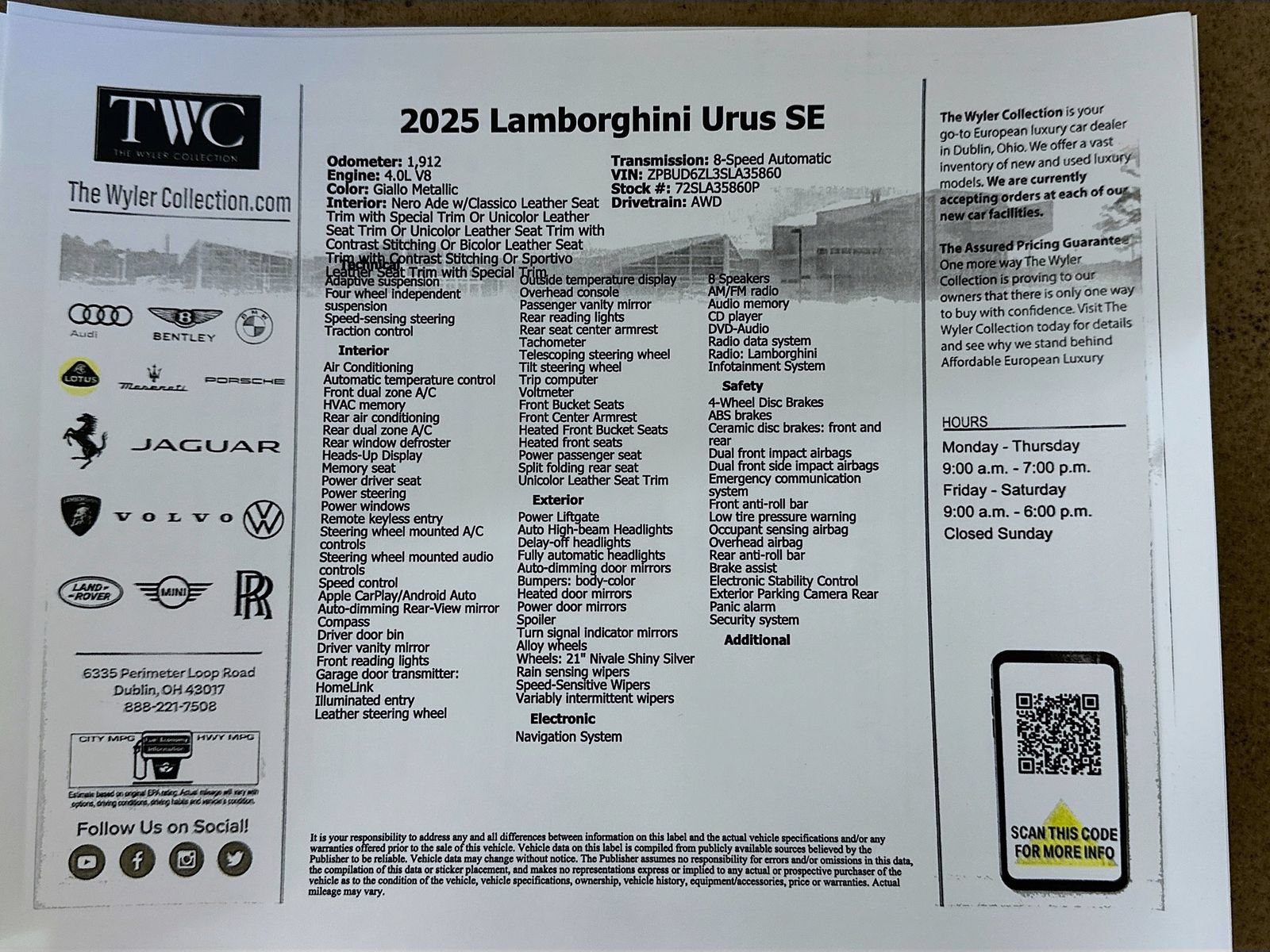 Used 2025 Lamborghini Urus SE AWD/4WD image 51
