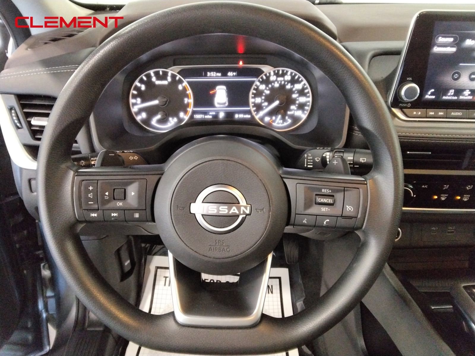 Used 2023 Nissan Rogue S image 10