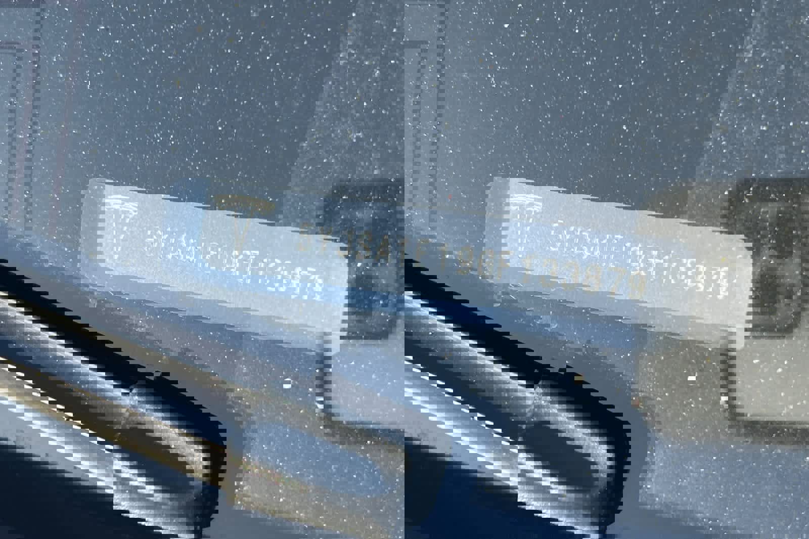 Used 2016 Tesla Model S 70 RWD image 23