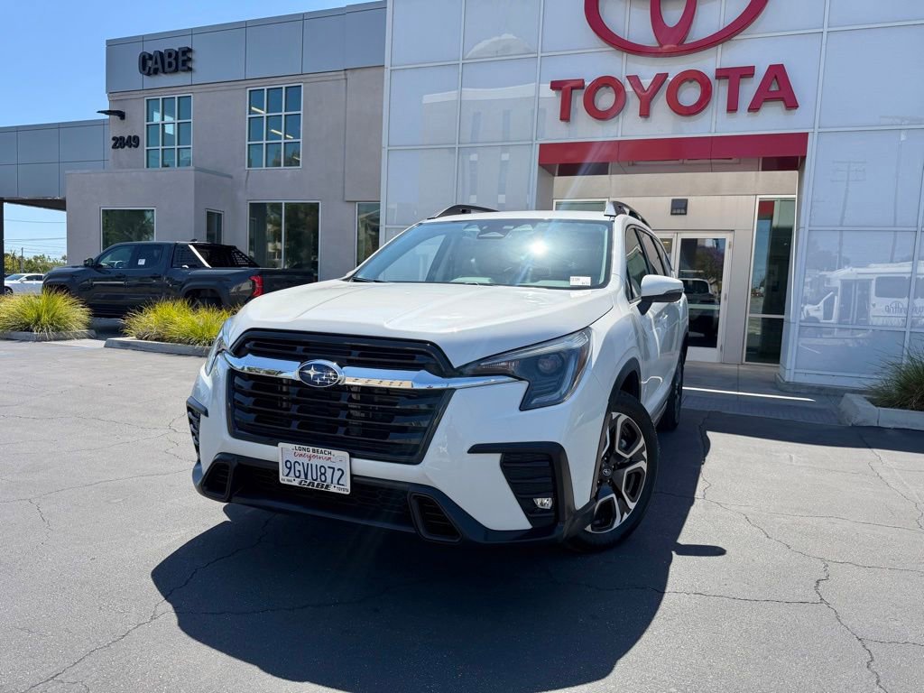 Used 2023 Subaru Ascent Limited AWD/4WD image 4